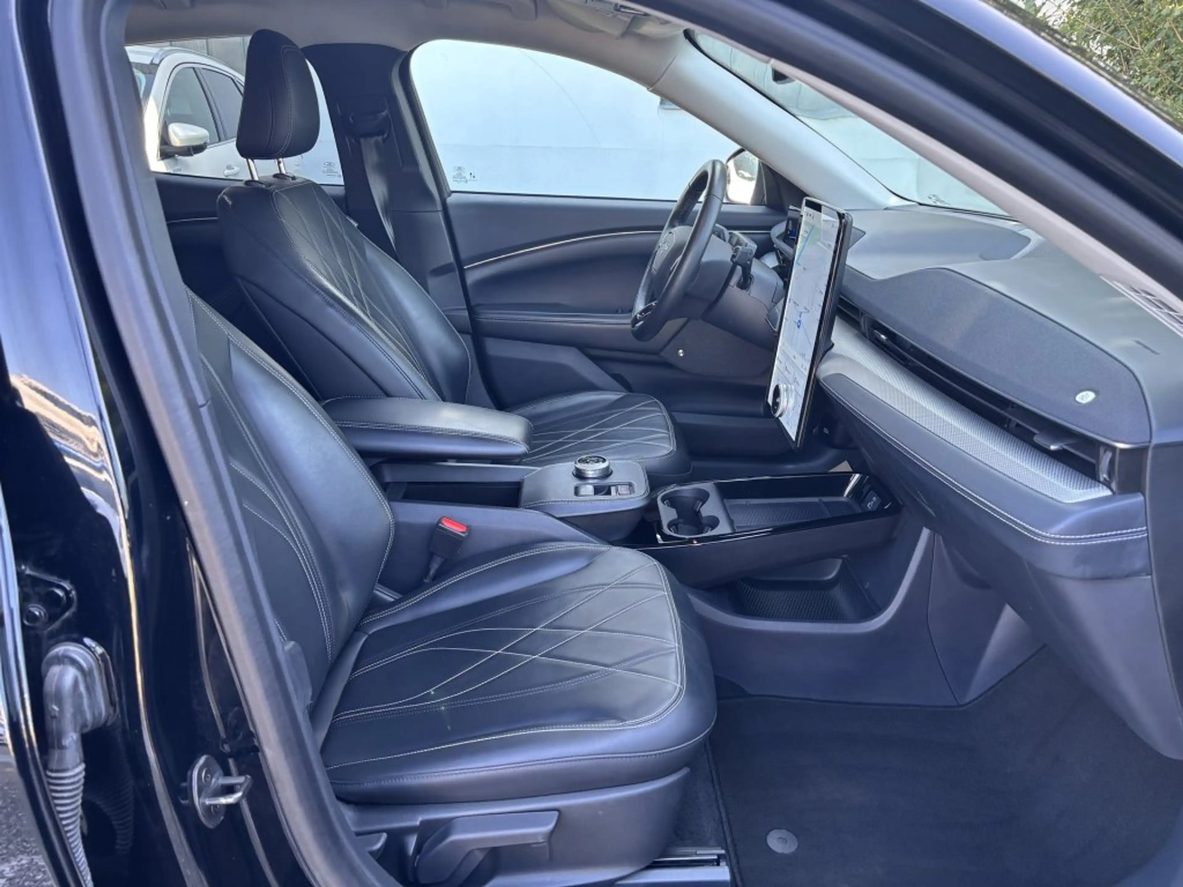 Ford Mustang Mach-E MUSTANG MACH E BASE, 98KWH, 285PS, RWD — photo 7