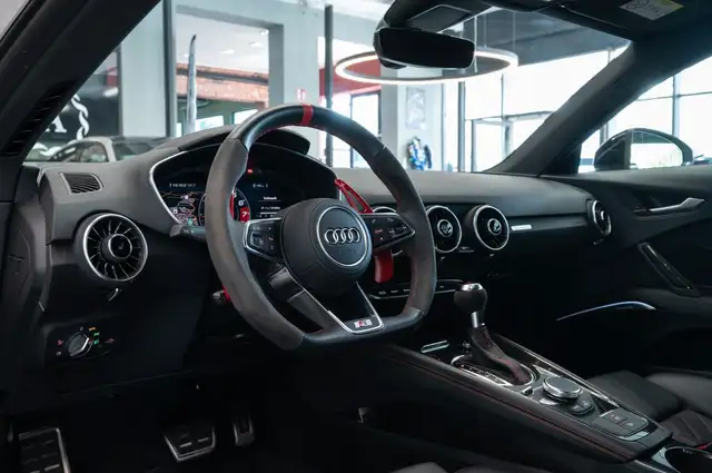 Audi TTS view 14