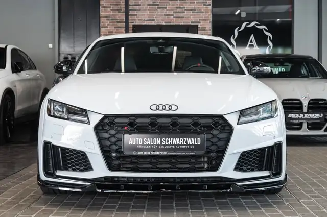 Audi TTS view 5