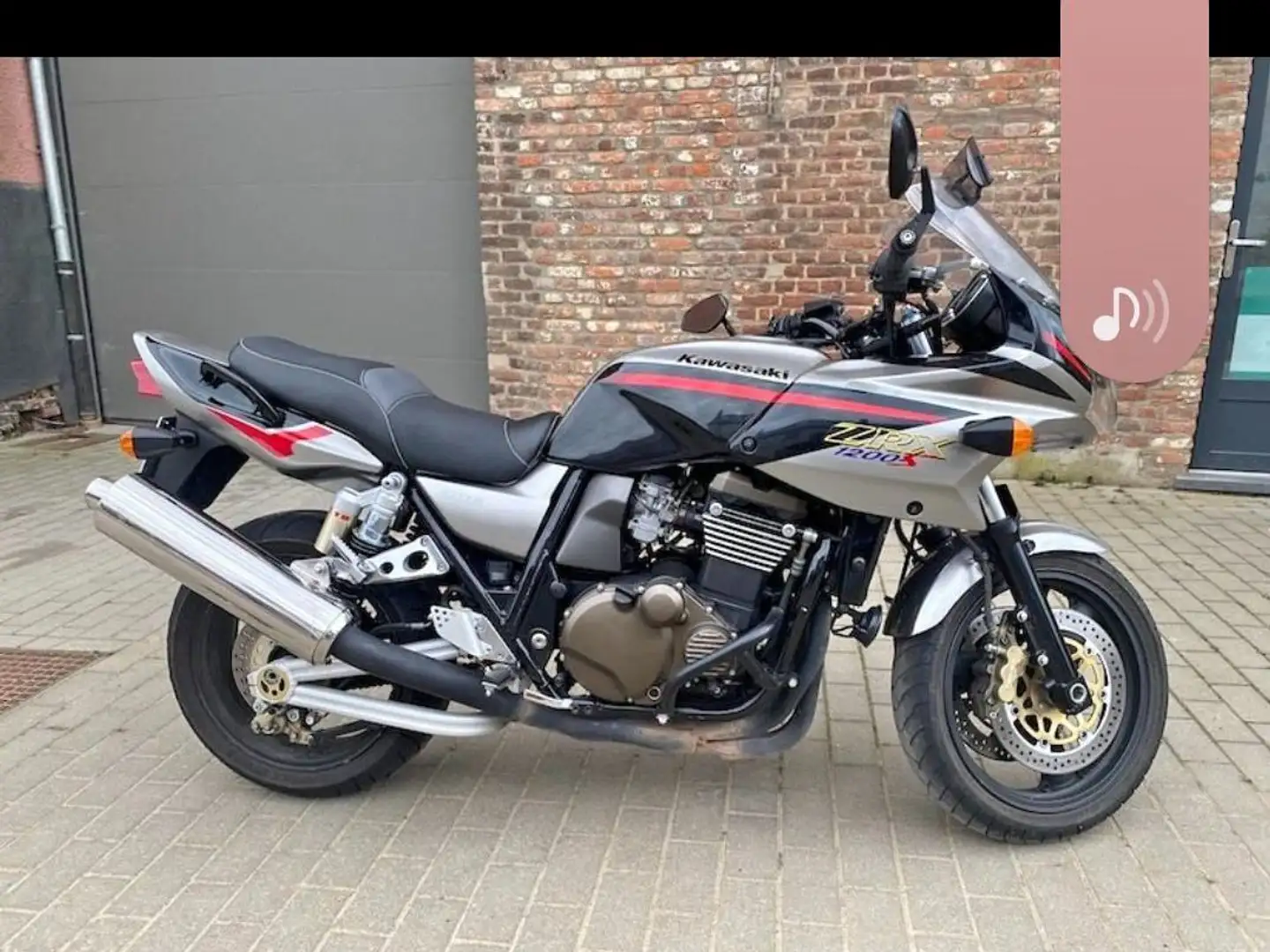 Kawasaki ZRX 1200 Gri - 1