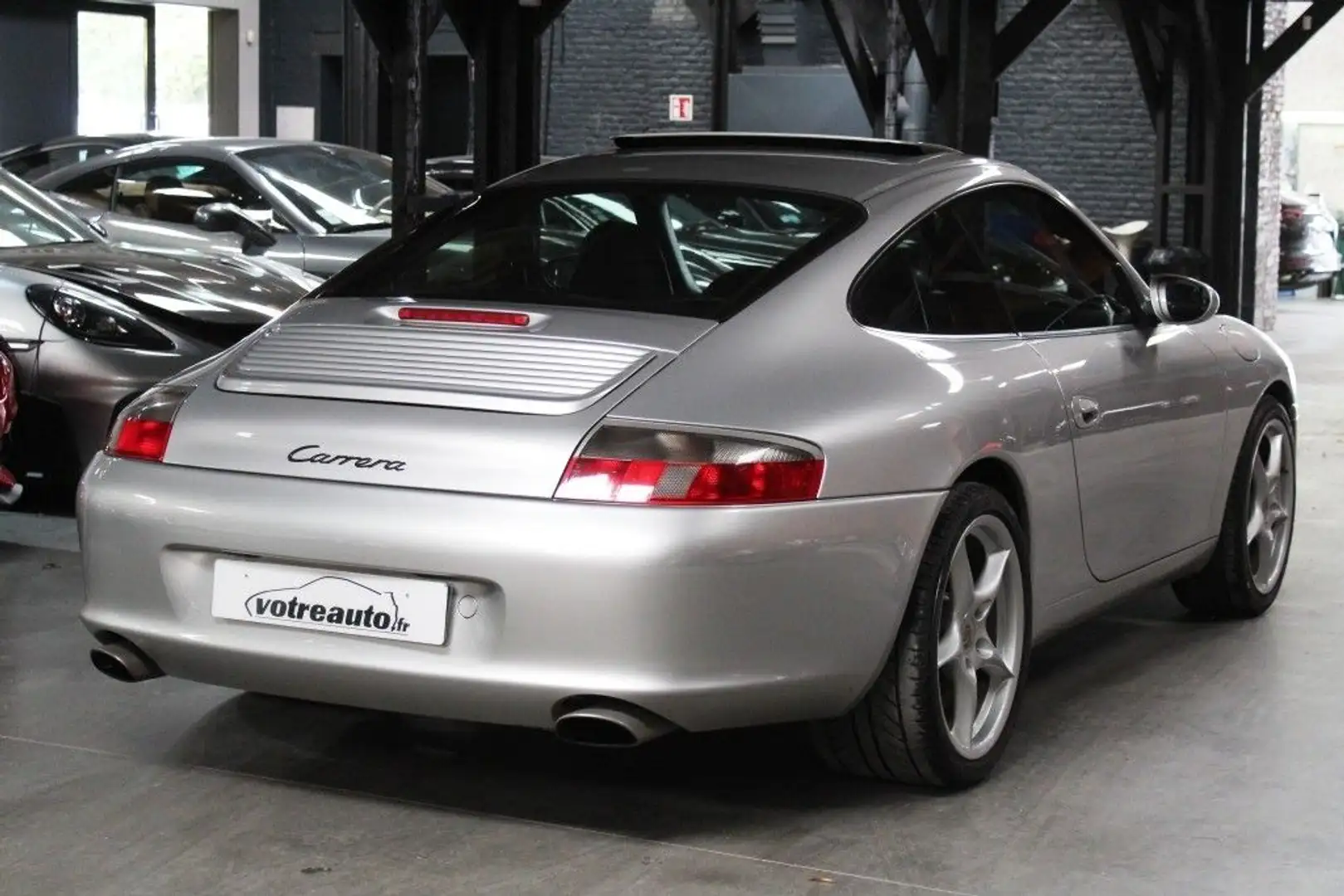 Porsche 911 (2) 3.6 CARRERA Grau - 2