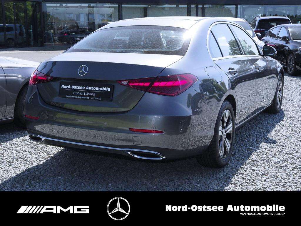 Mercedes-Benz C 180