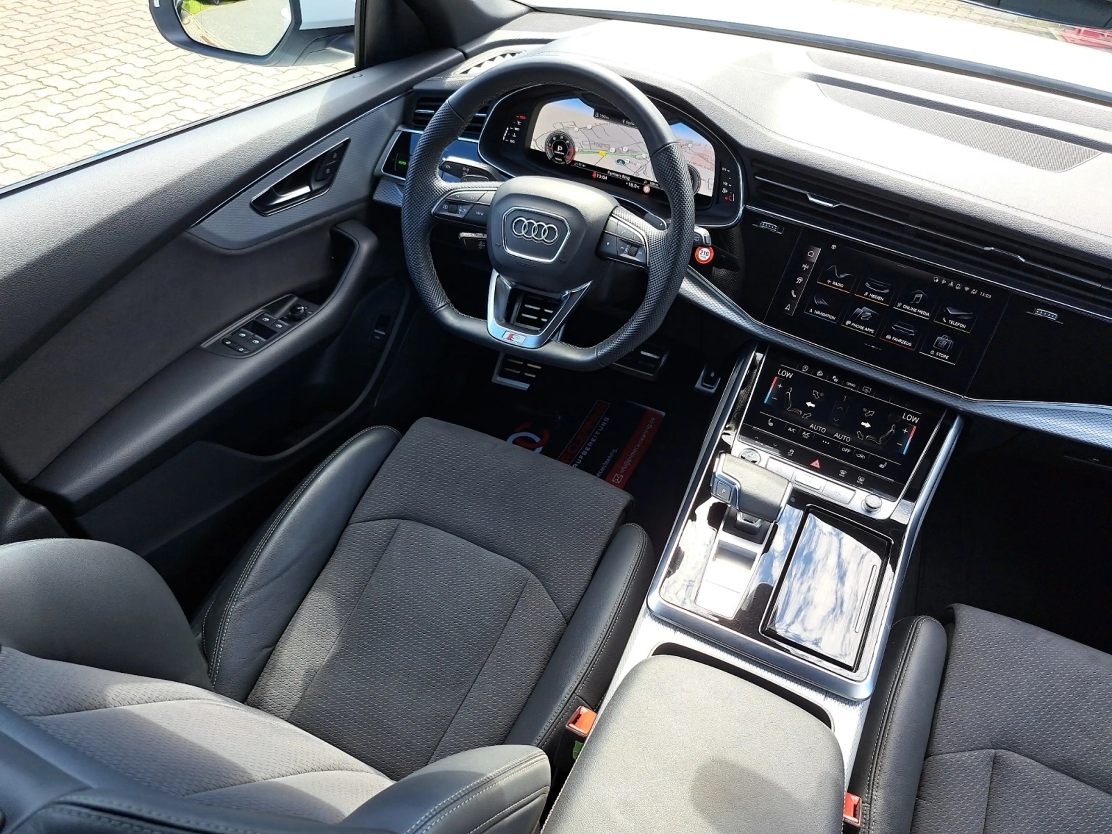 Audi Q8 50 TDI quattro tiptr. S line AIR 4xKAM MATRIX 23" — photo 12