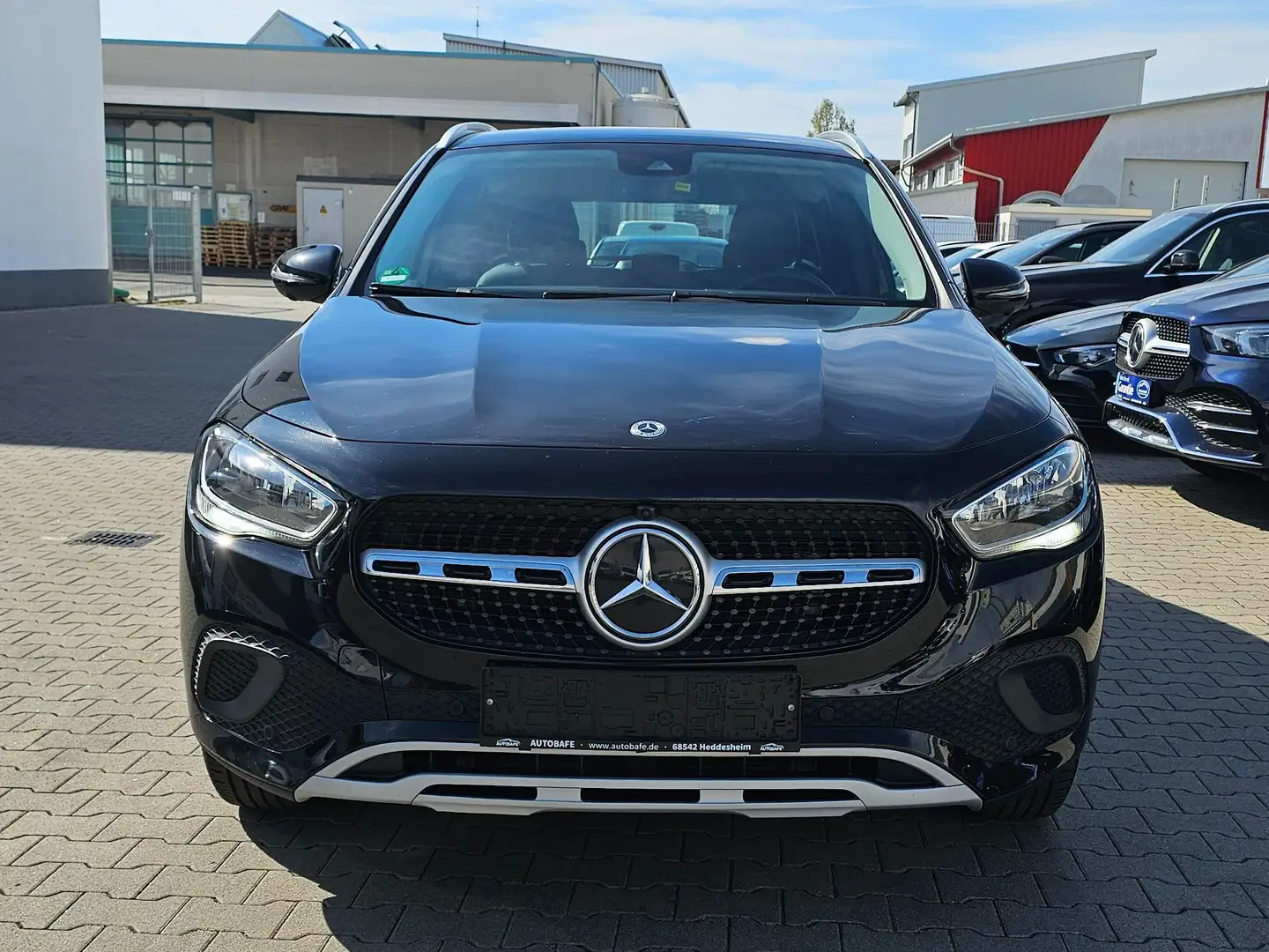 Mercedes-Benz GLA 200 GLA 200 d 360Kamera*Navi*Spurhalteassistent Noir - 2