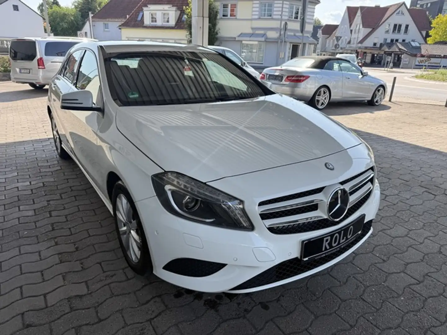 Mercedes-Benz A 180 Style Kamera Navi AHK PDC BI-Xenon Blanc - 2