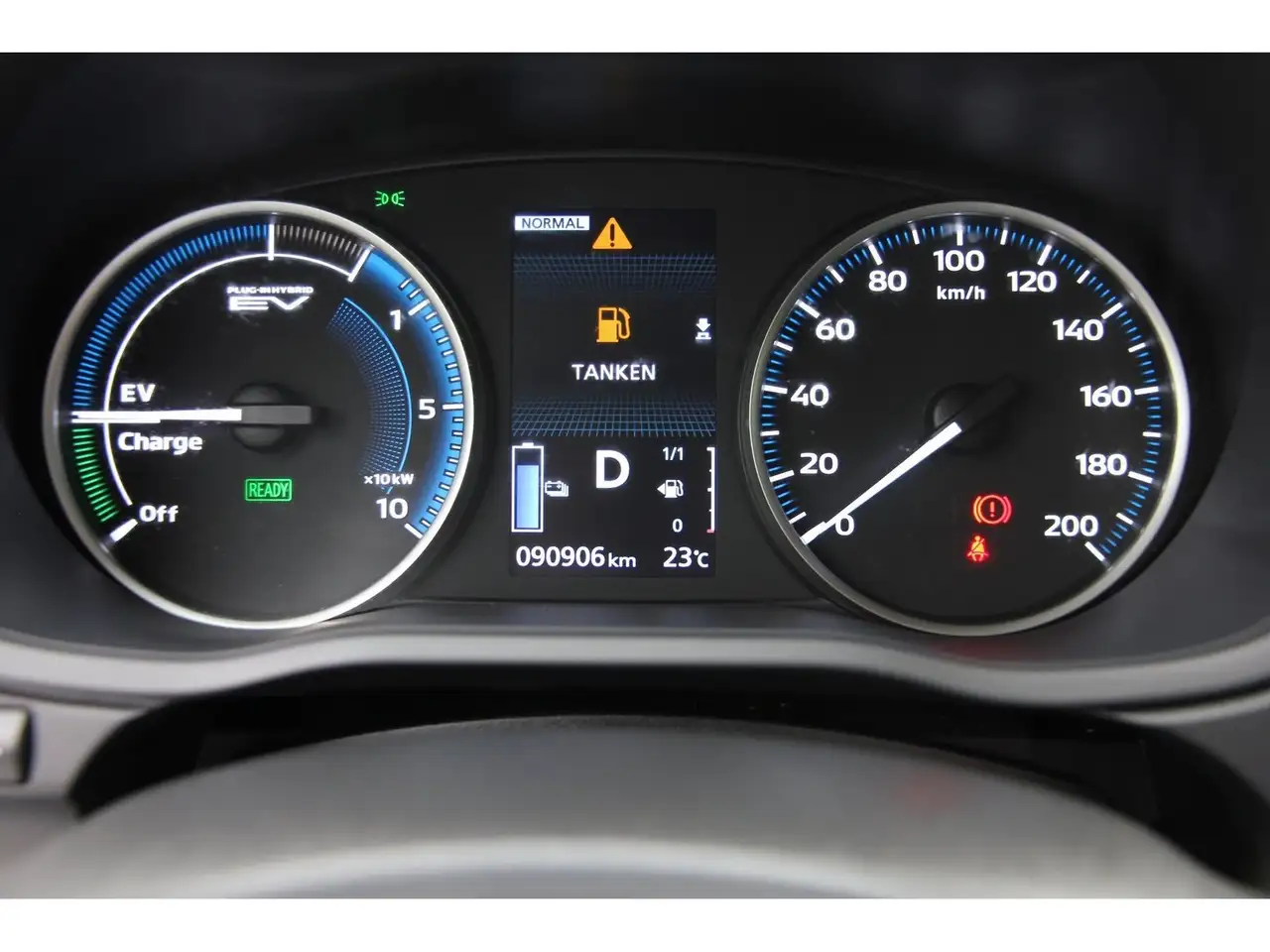 Mitsubishi Eclipse Cross Basis Hybrid 4WD Klima SHZ RFK App, миниатюра 22