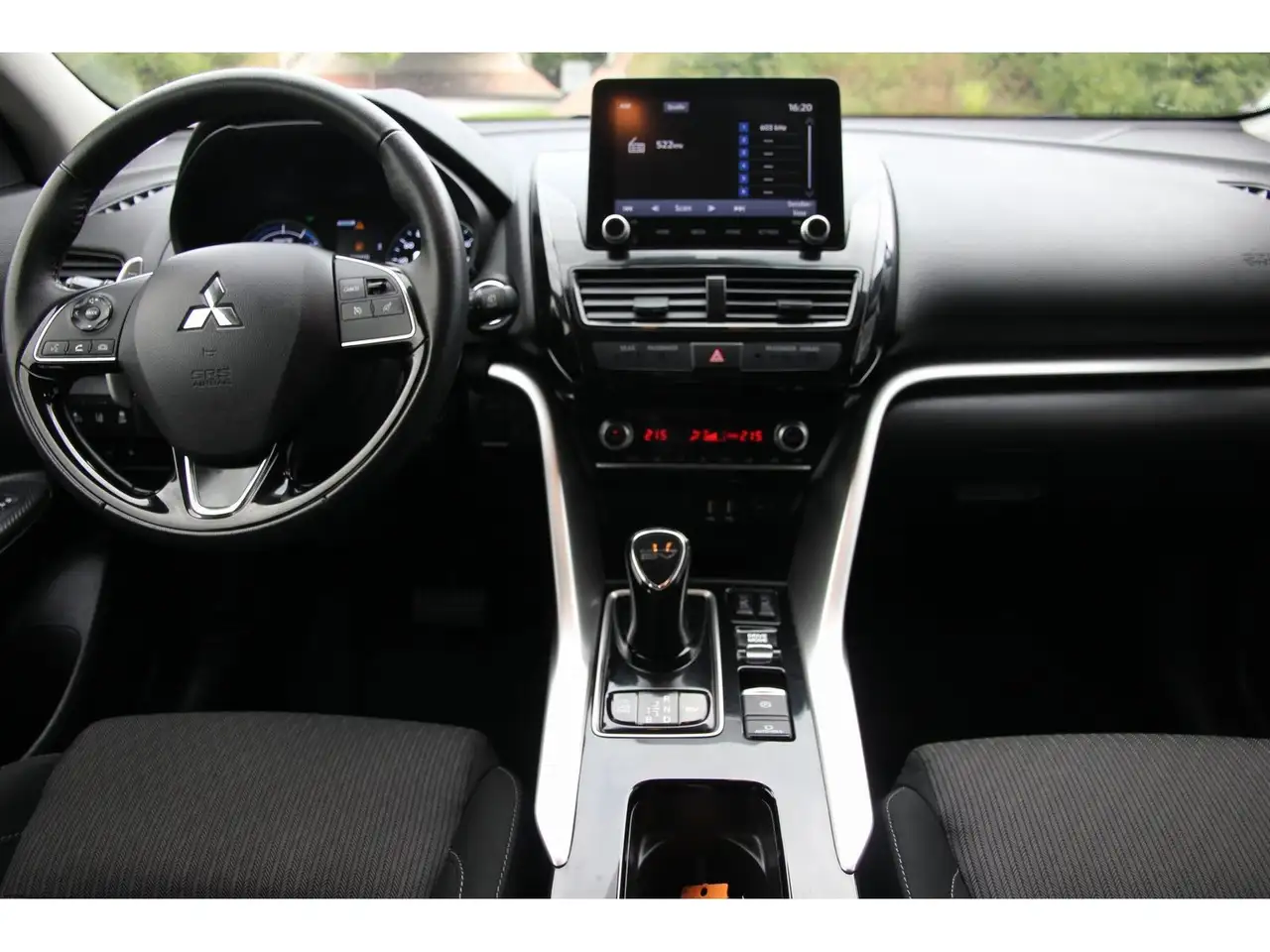 Mitsubishi Eclipse Cross Basis Hybrid 4WD Klima SHZ RFK App, миниатюра 15