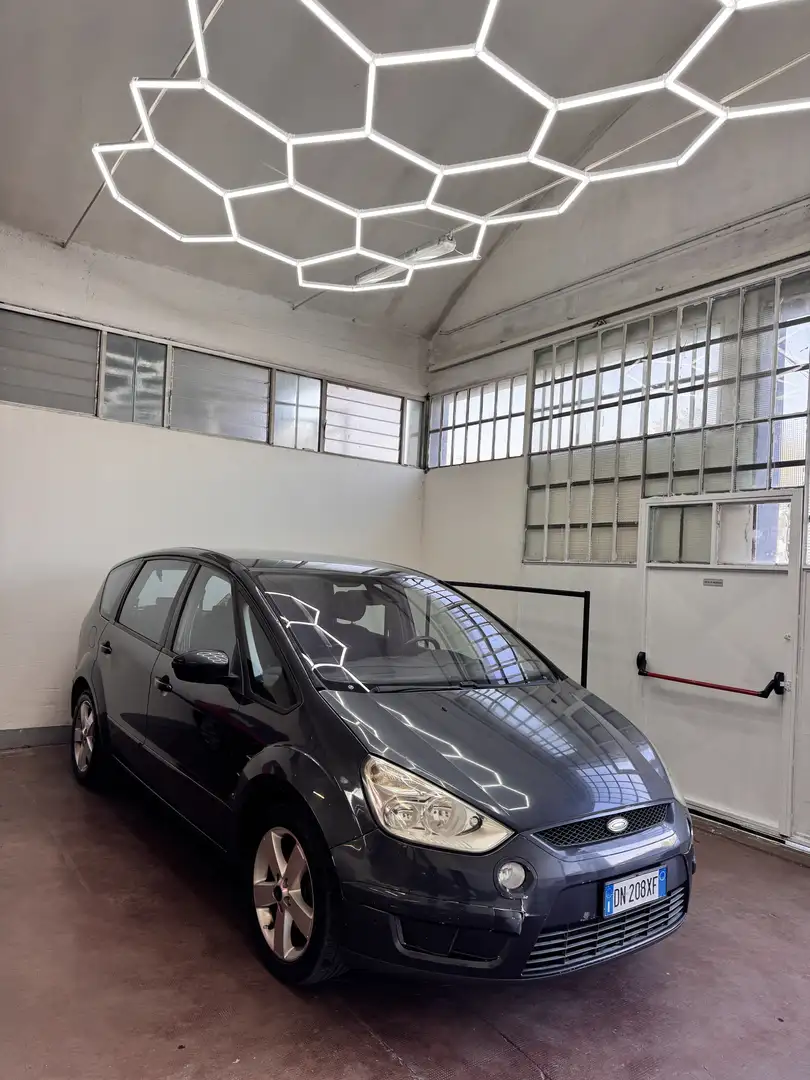 Ford S-Max 2.0 tdci Titanium dpf - 1