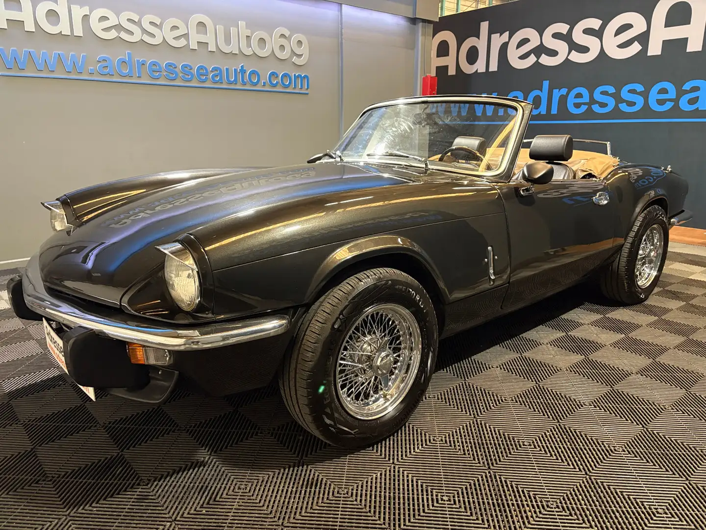 Triumph Spitfire 1500 FH Grau - 2