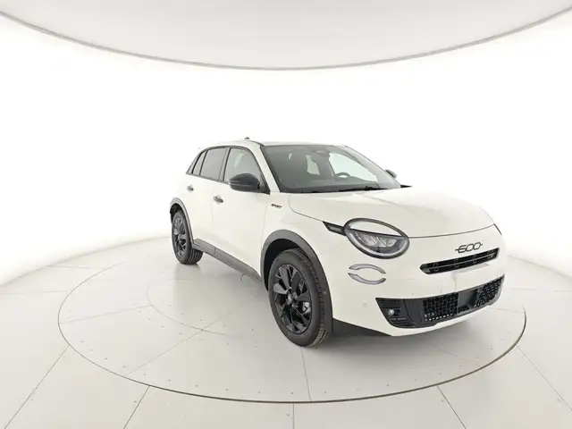Fiat 600 Hybrid 145 CV DCT MHEV Sport