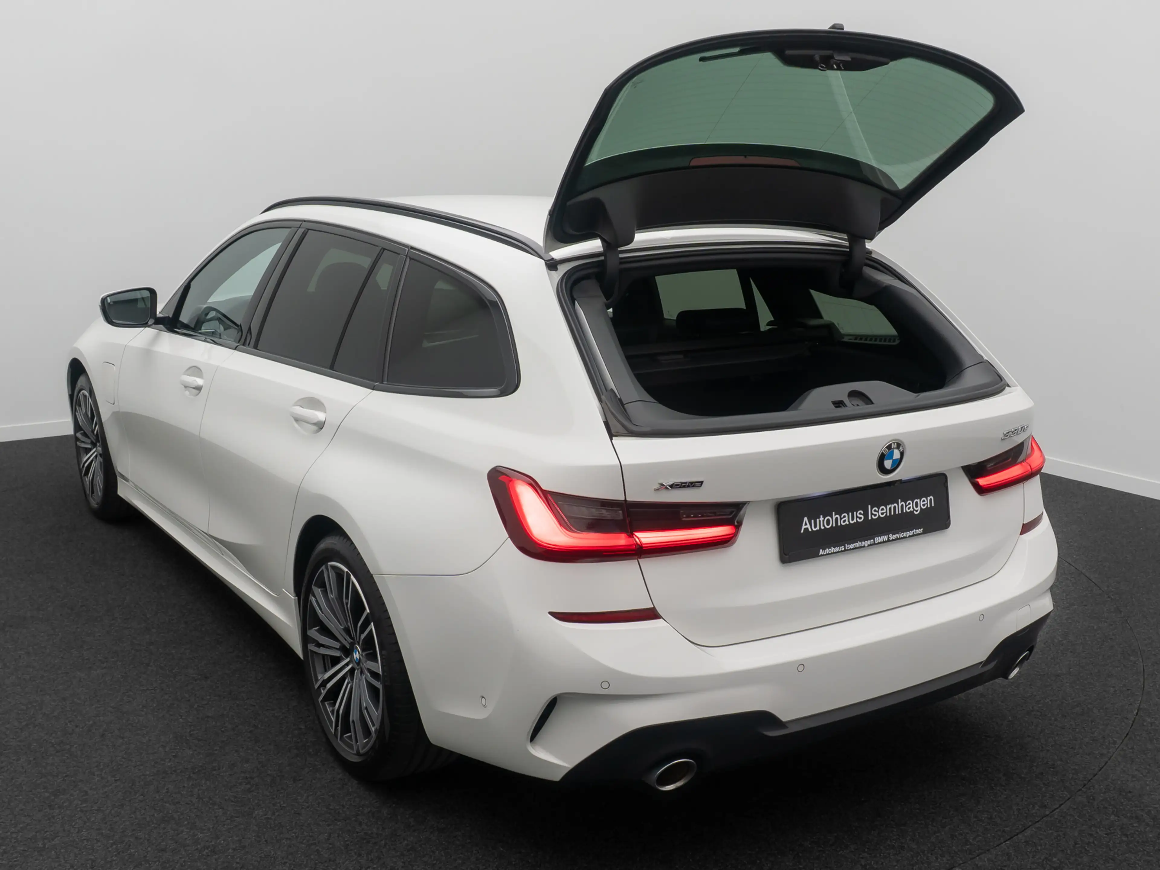 BMW 330 M Sport 360° Alarm HUD DAB Laser H K 18 — photo 13