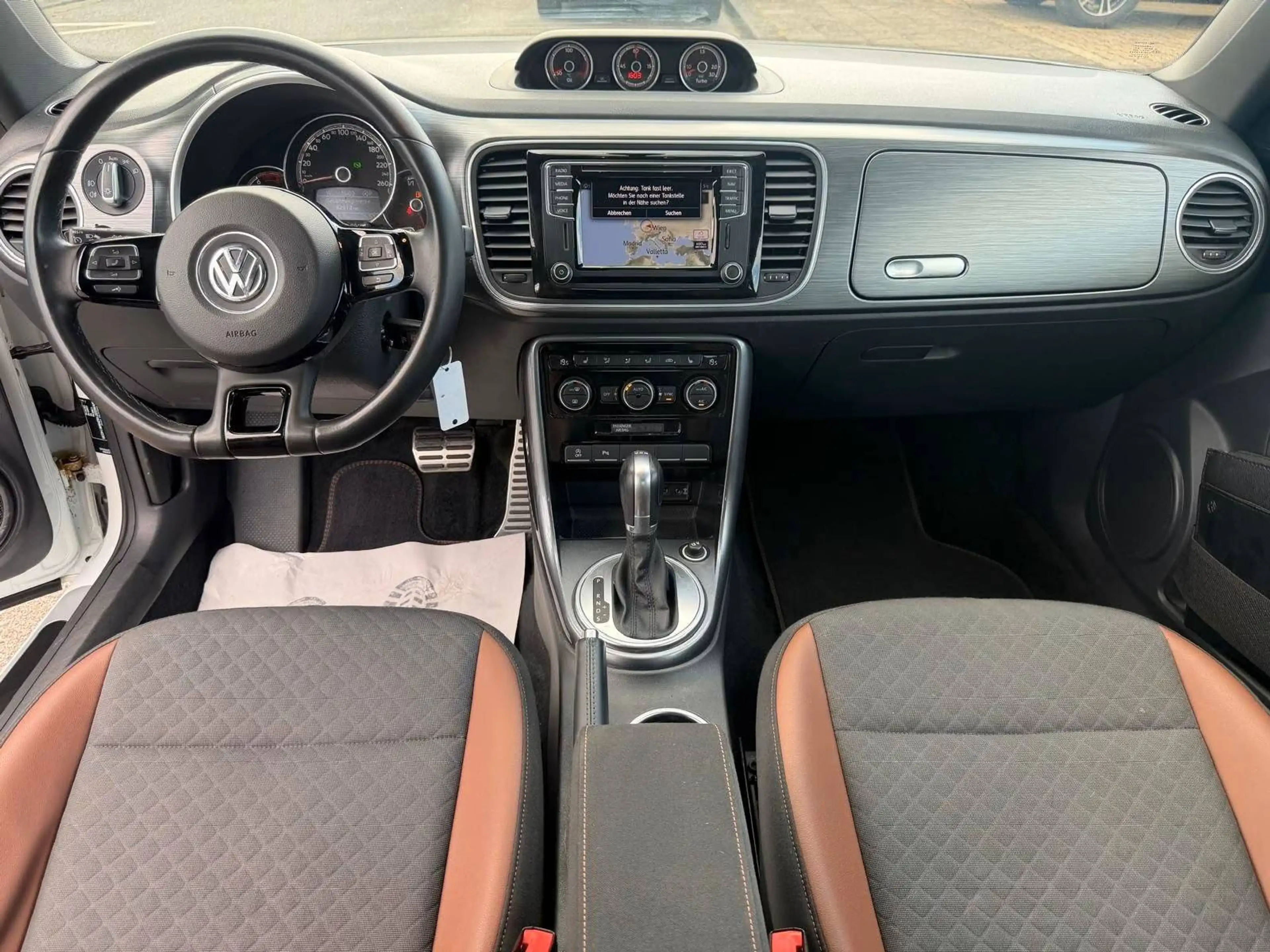 Volkswagen Beetle Allstar — photo 9