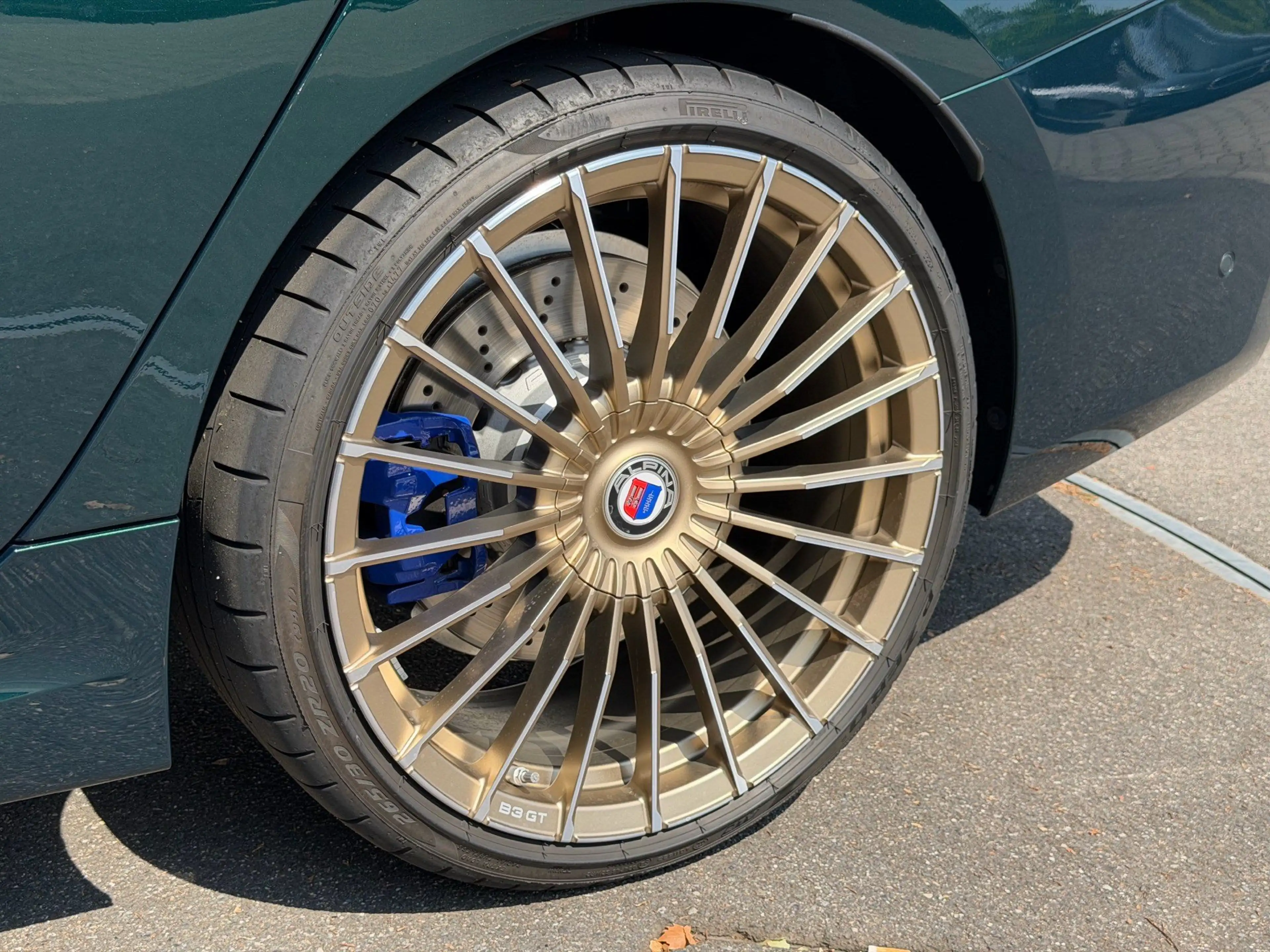 Alpina B3 GT Touring Allrad PANO+ACC+ESITZE+HK SOUND — photo 12