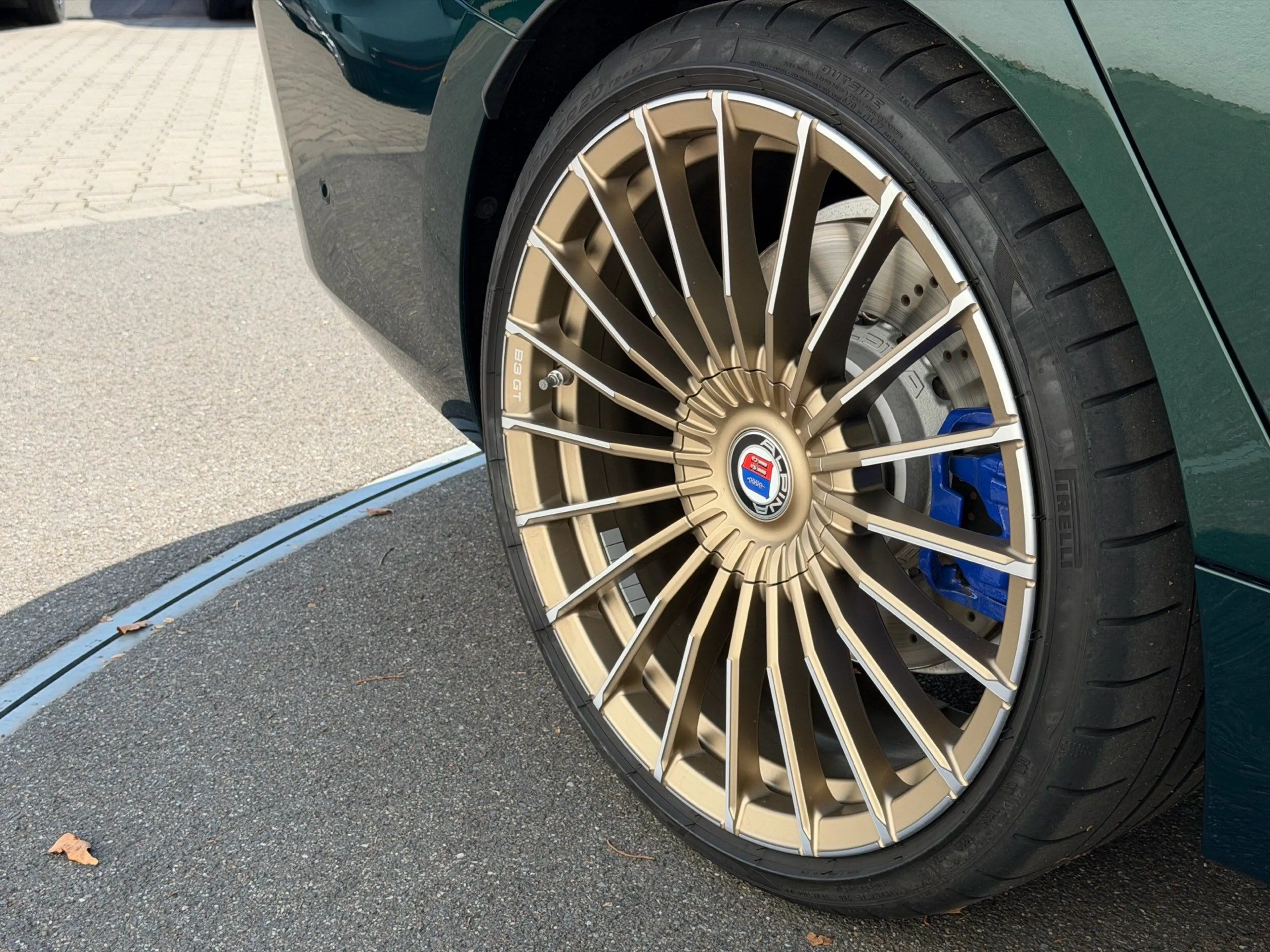 Alpina B3 GT Touring Allrad PANO+ACC+ESITZE+HK SOUND — photo 13