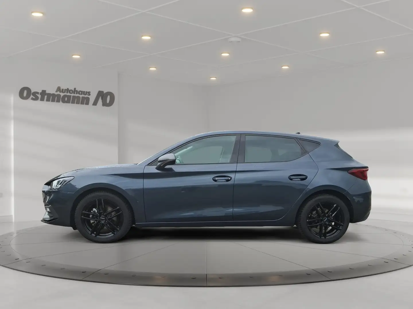 SEAT Leon 1.5 eTSI FR ACC RFK LED SHZ KeyLess Climatr. Grijs - 2