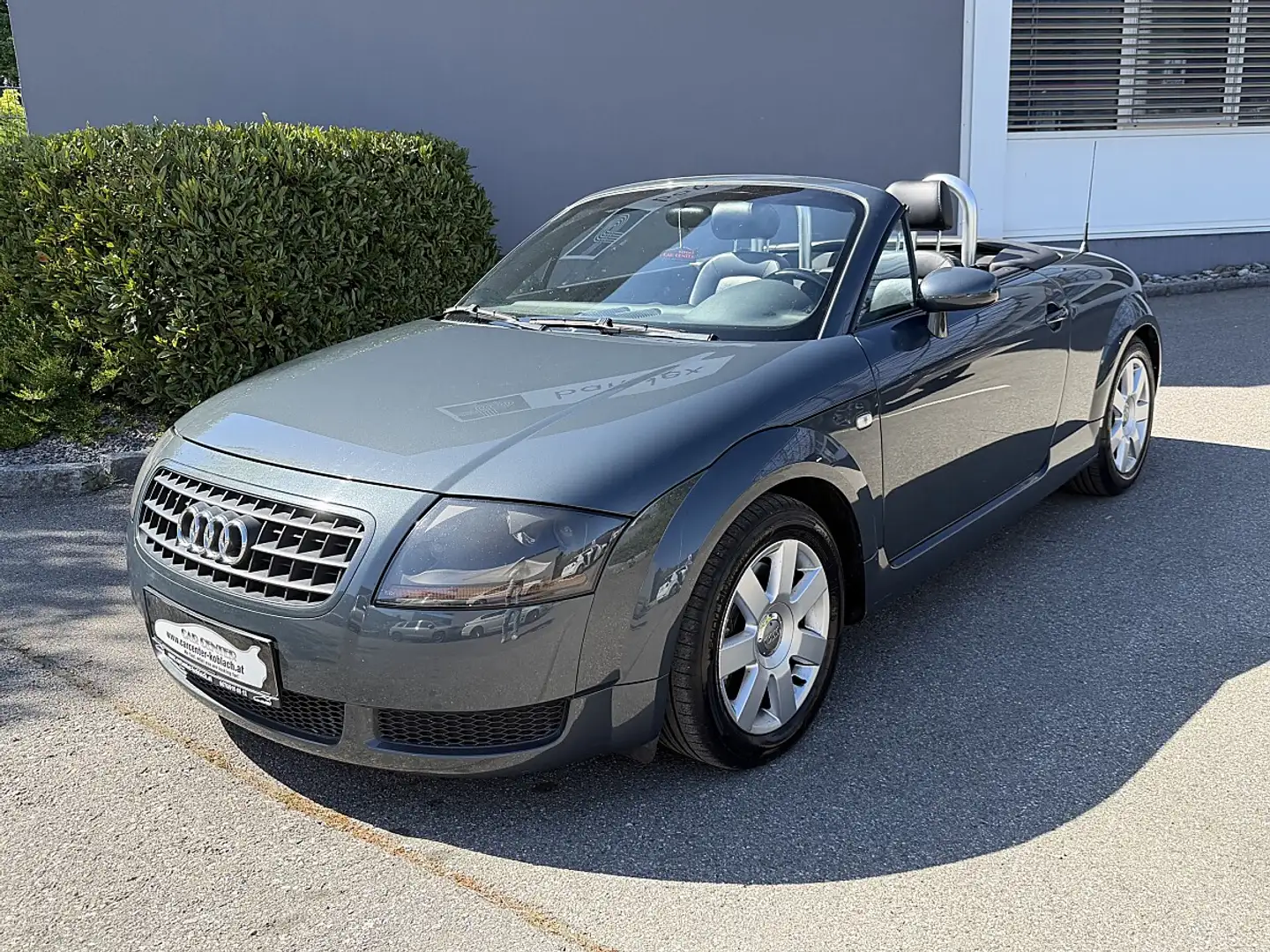Audi TT Roadster 1,8 T Schwarz - 1