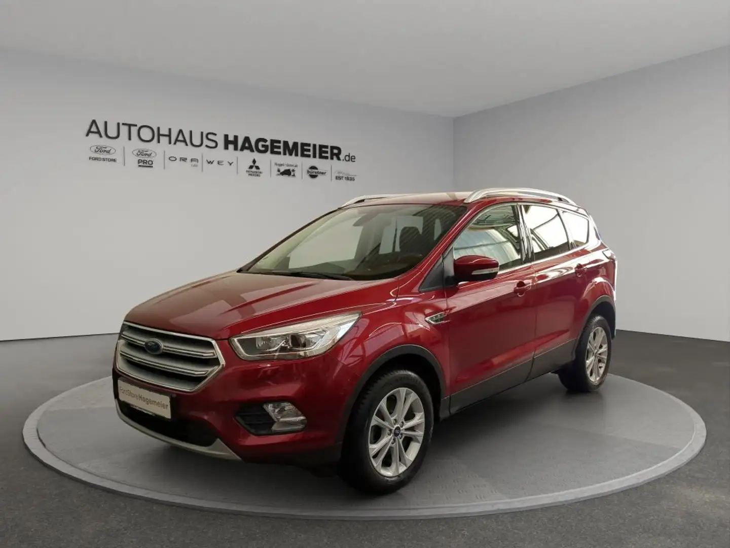 Ford Kuga 1.5 EcoBoost 2x4 Titanium Rouge - 1