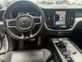 Volvo XC60 B4 R-Design AWD Geartronic Weiß - thumbnail 15