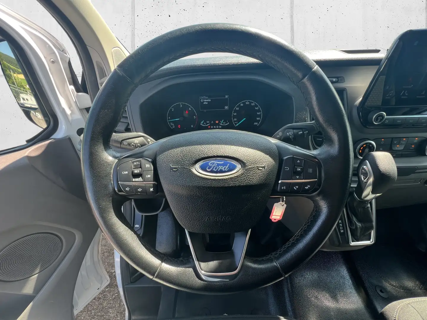 Ford Transit Transit Custom 2,0 TDCi KWG Aut. 5t. Weiß - 2
