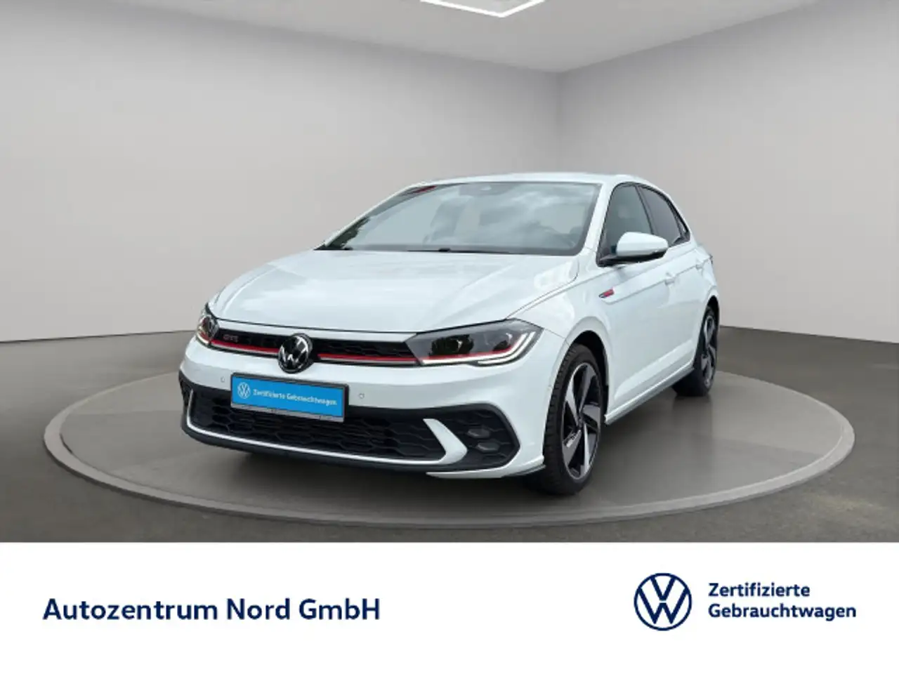 Volkswagen Polo 2.0 TSI DSG MATRIX-LED+ACC+DIG. COCKPIT