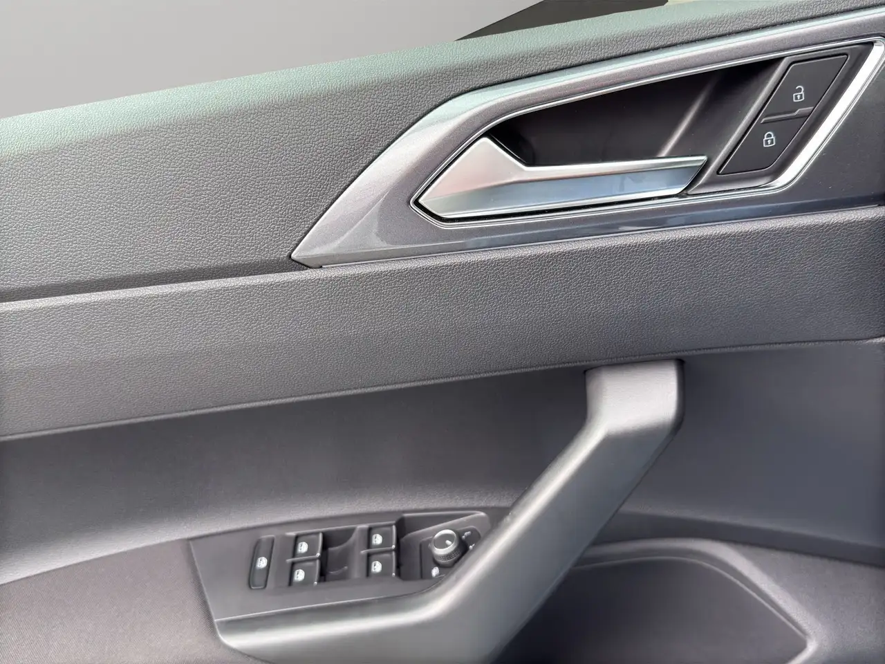 Volkswagen Polo 2.0 TSI DSG MATRIX-LED+ACC+DIG. COCKPIT, миниатюра 13