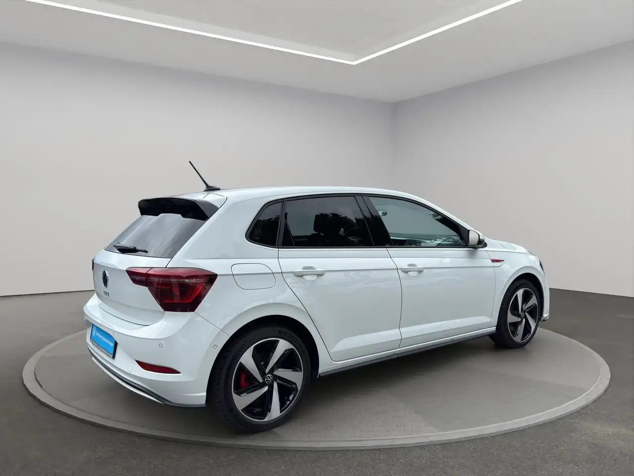 Volkswagen Polo 2.0 TSI DSG MATRIX-LED+ACC+DIG. COCKPIT, миниатюра 4