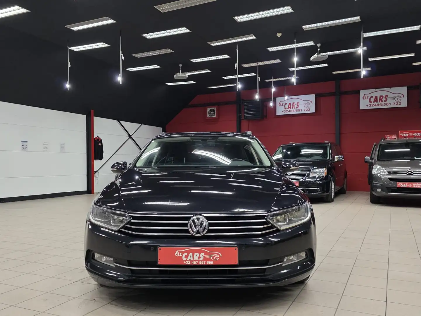 Volkswagen Passat Passat 1.6 TDI (BlueMotion Technology) Comfortline Schwarz - 2