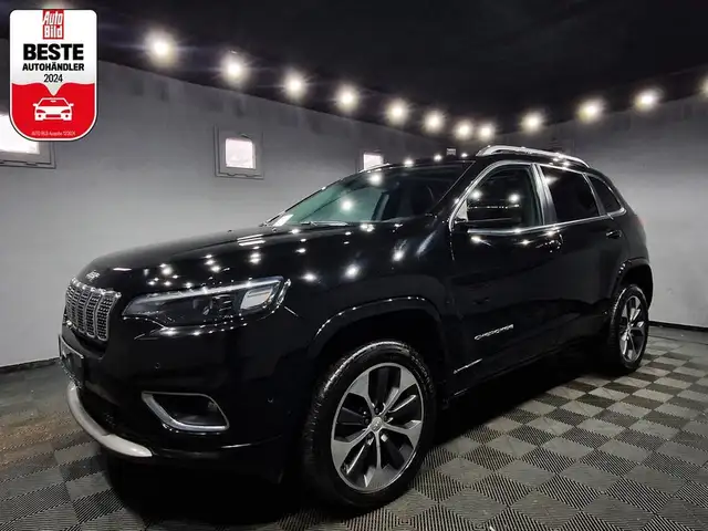 Jeep Cherokee Overland AWD|AUTOM|LEDER|PANO|LED|19 ZOLL