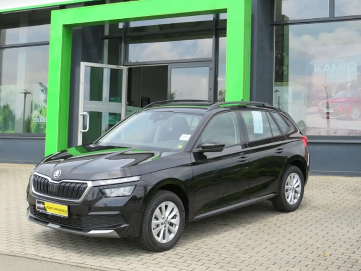 Skoda Kamiq Ambition 1.0TSI 81KW SmartLink SHZ Schwarz - 2