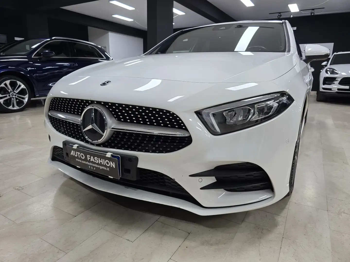 Mercedes-Benz A 220 Classe A - W177 2020 d Premium auto Blanc - 2