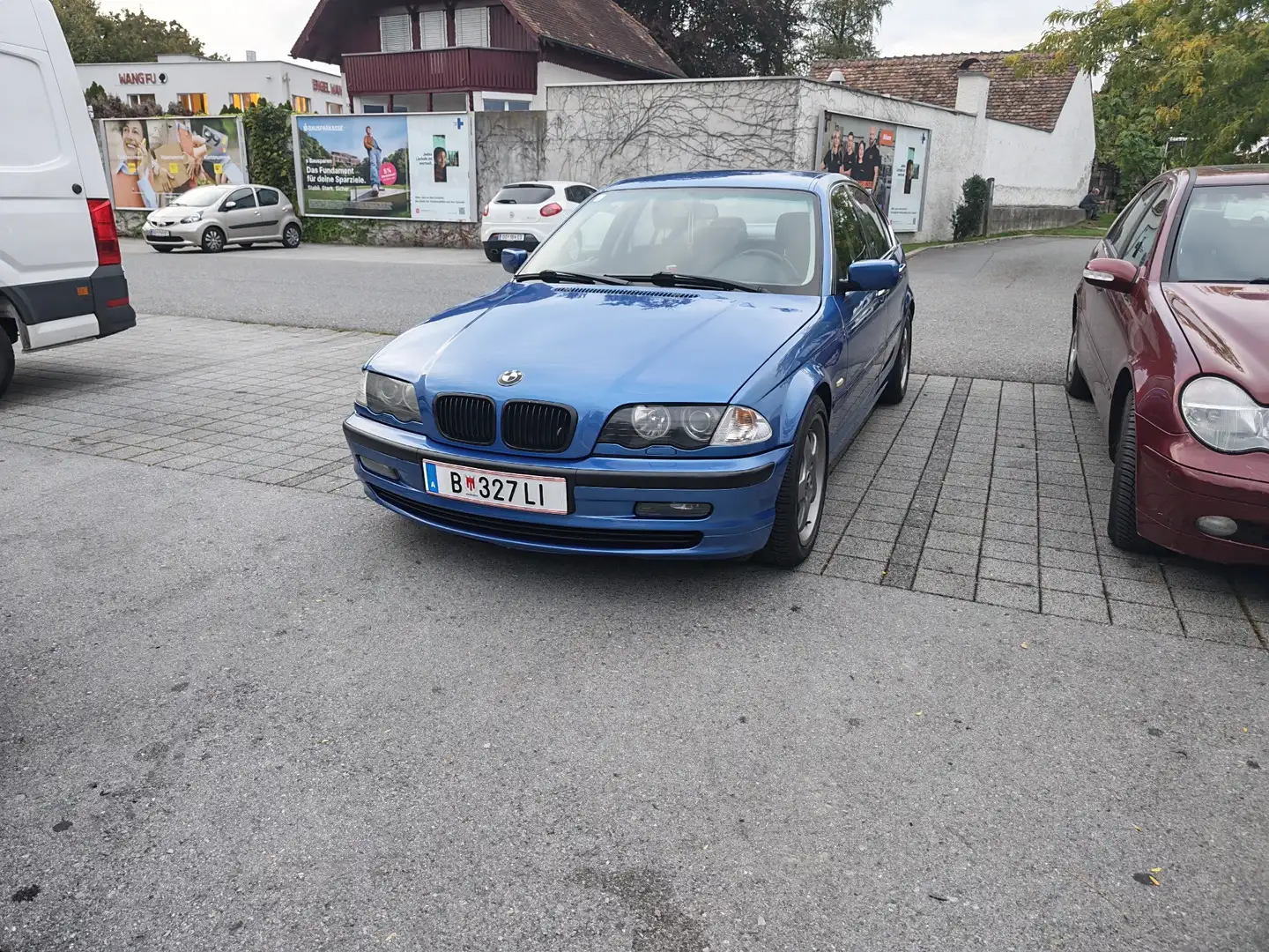 BMW 323 323i Sport-Edition Aut. - 1