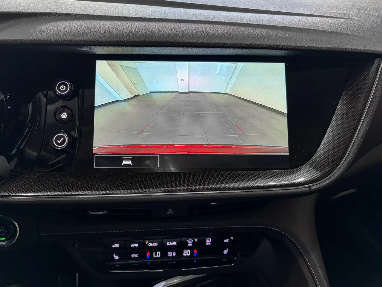 Buick Envision photo Buick Envision