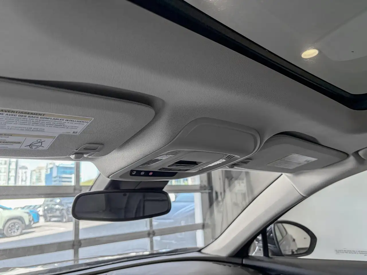 Buick Envision photo Buick Envision
