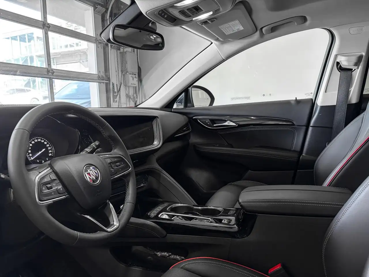 Buick Envision photo Buick Envision