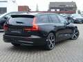 Volvo V60 Ultra B4 Dark/B&W/Massage/AHK/360°/Pano/BLIS Schwarz - thumbnail 2