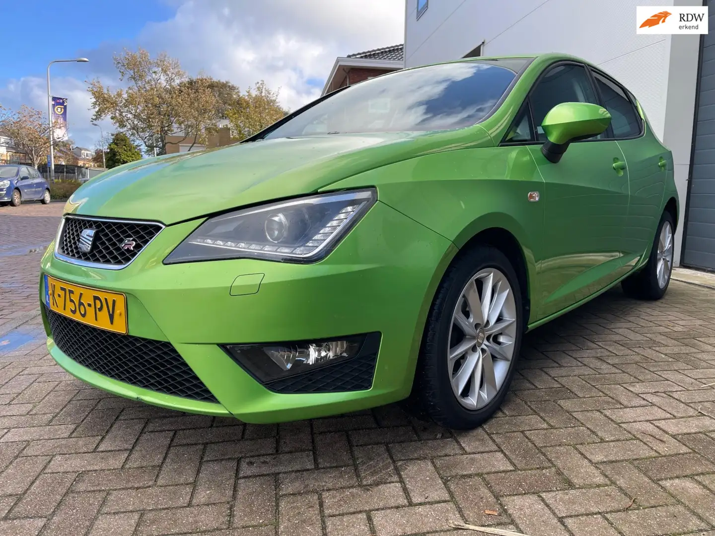 SEAT Ibiza 1.2 TSI Style/FR/Automaat/Goed-onderhouden/Apple C Groen - 1