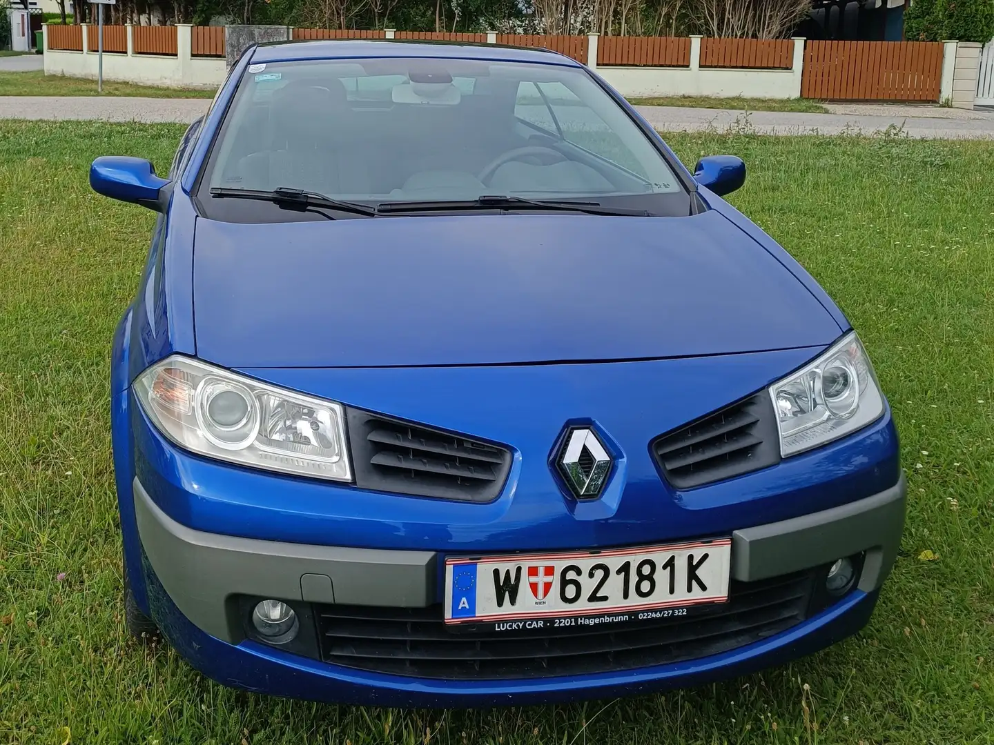 Renault Megane Mégane Exception 1,6 16V Exception Blau - 1