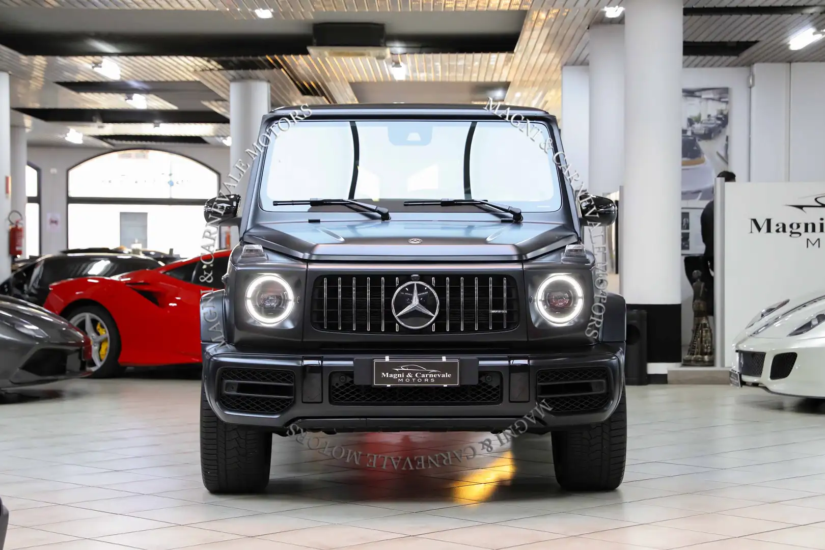 Mercedes-Benz G 63 AMG PREMIUM PLUS|SPECIAL PAINT|NIGHT PACK|TETTO|22' Nero - 2