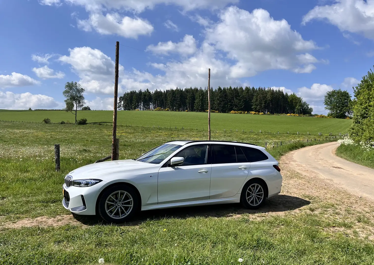 BMW 320 320d Touring xDrive Aut. - 2