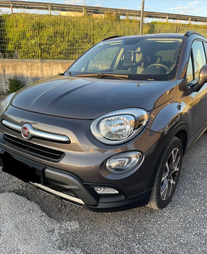 Fiat 500X 1.6 mjt Cross 4x2 120cv smeđa - 1