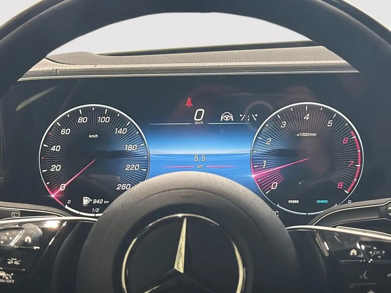Mercedes-Benz GLS снимка Mercedes-Benz GLS