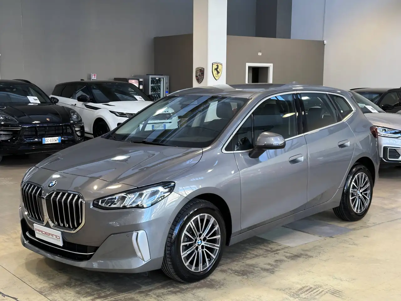 BMW 218