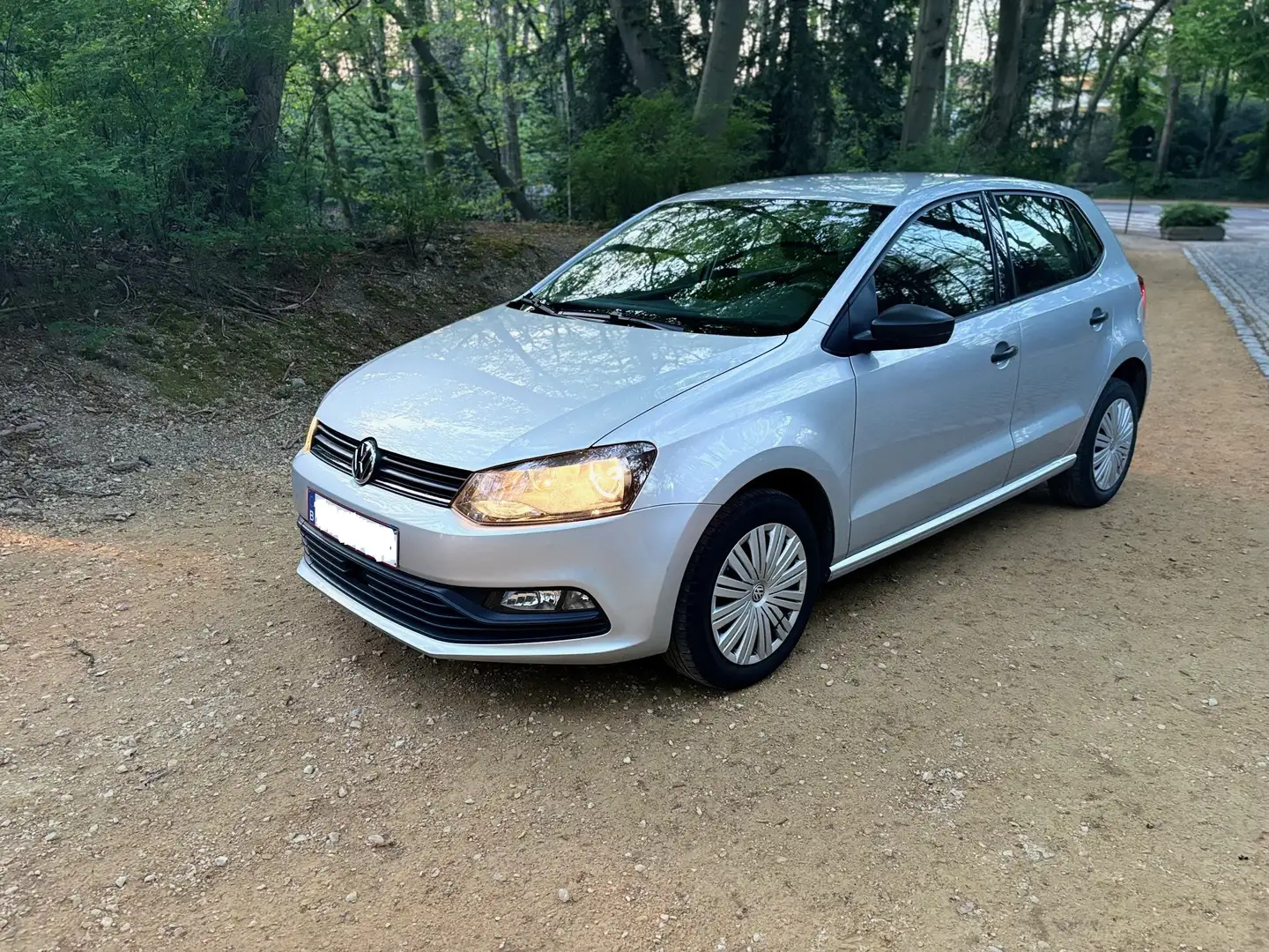 Volkswagen Polo Polo 1.0i Trendline Zilver - 1