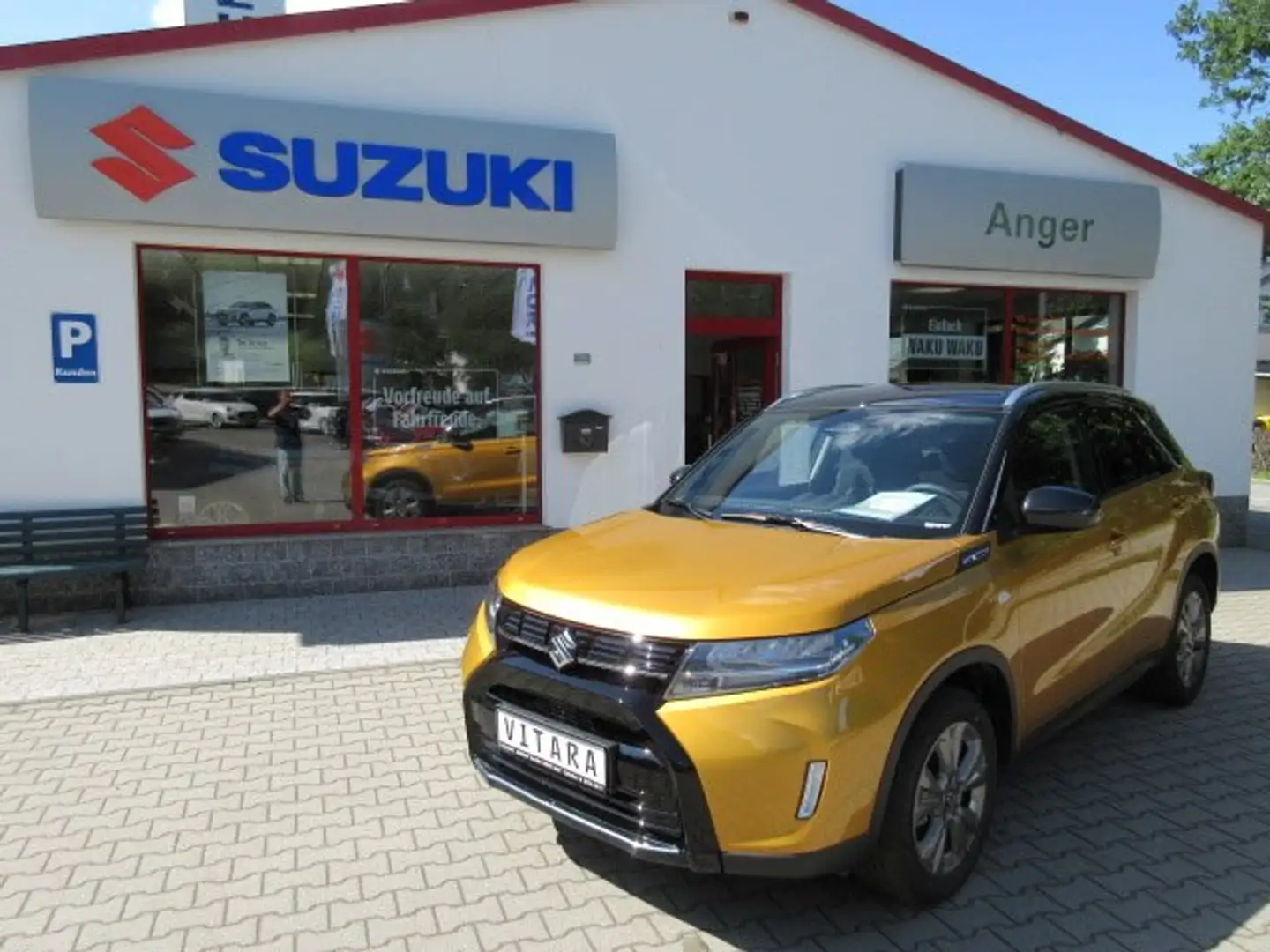 Suzuki Vitara 1.4 Boosterjet Hybrid Comfort Allgrip Gold - 1