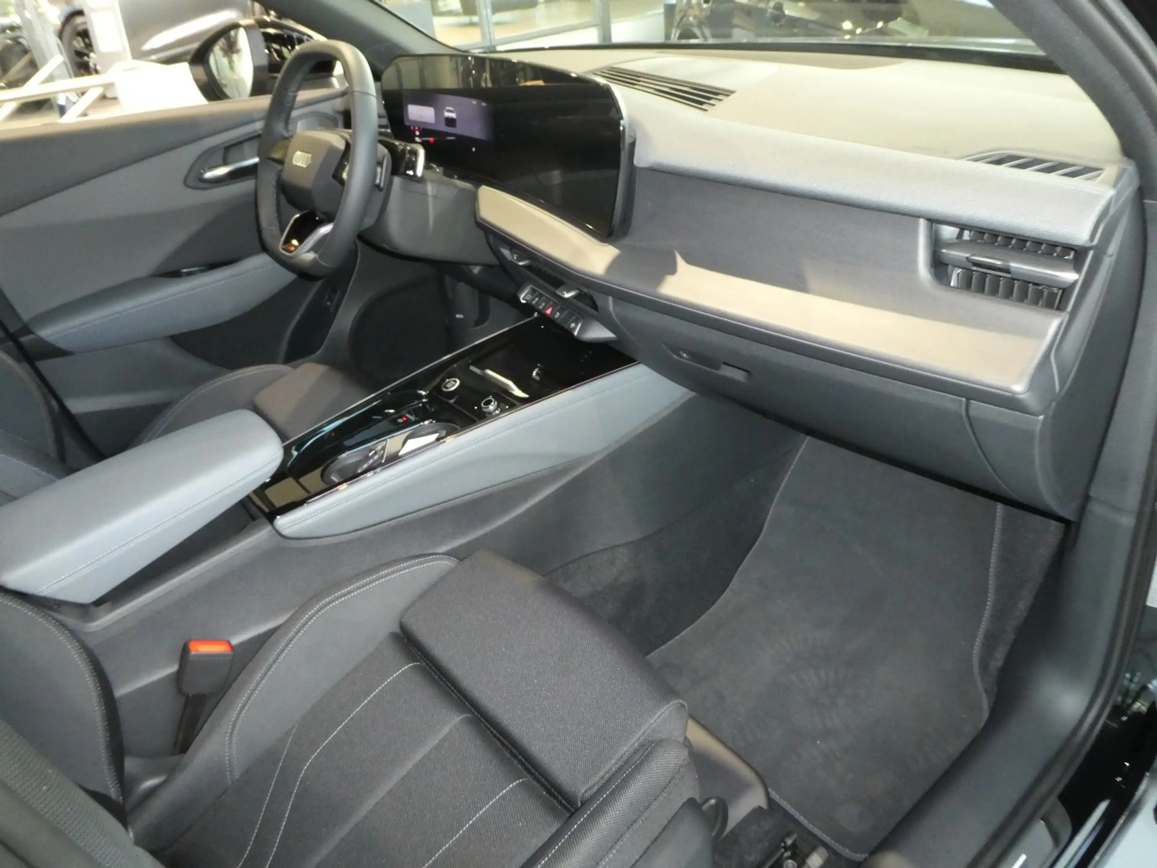 Audi Q3 TFSI 110 kW  intense — photo 8