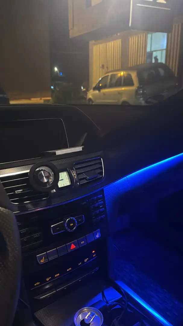 Mercedes-Benz E 220 Amg Pakez - 2