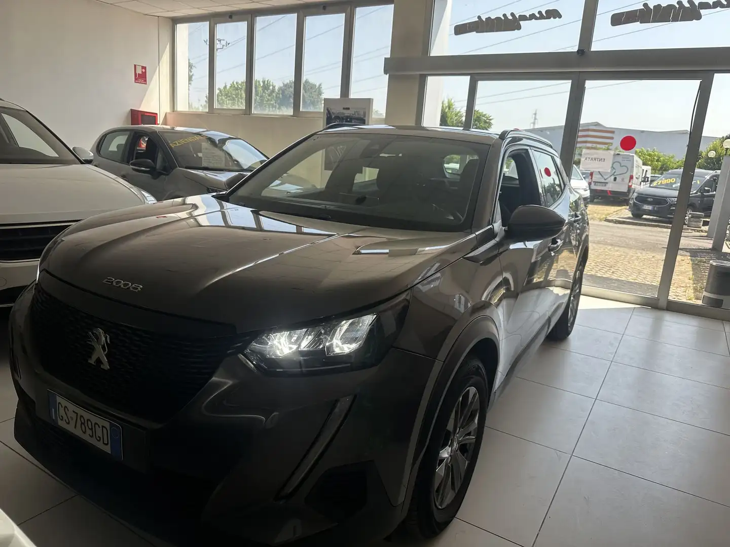 Peugeot 2008 PureTech Turbo 130 S&S GT Line Grigio - 2