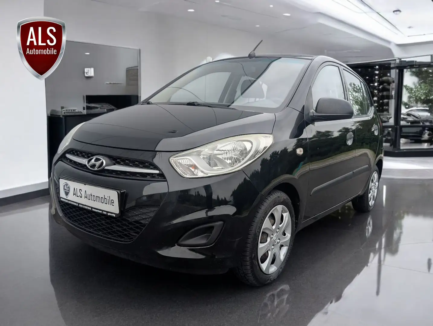 Hyundai i10 1.1 Classic Noir - 1