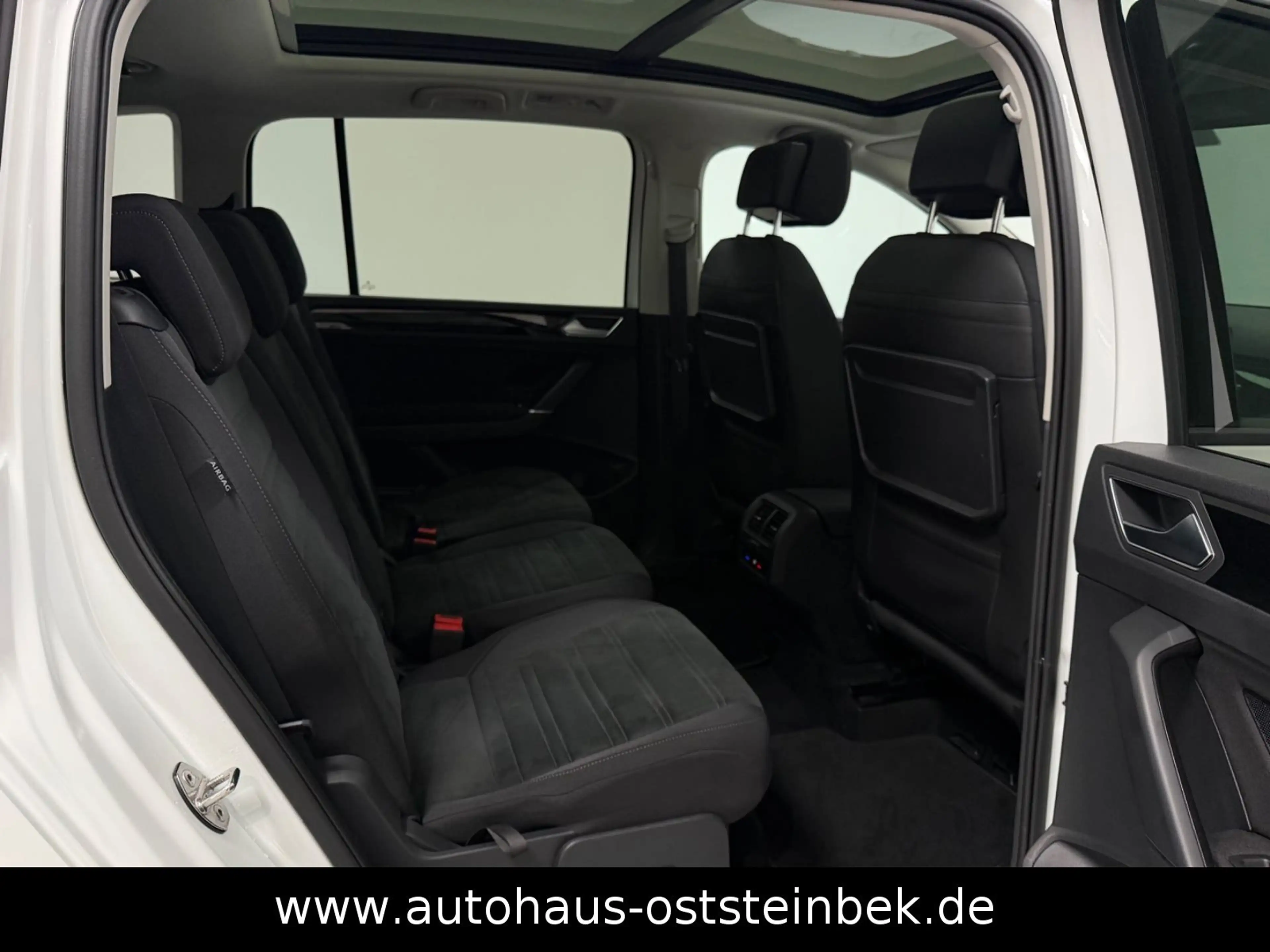 Volkswagen Touran 2.0 TDI HIGHLINE/R-LINE/PANO/LED/7-SITZER — photo 14
