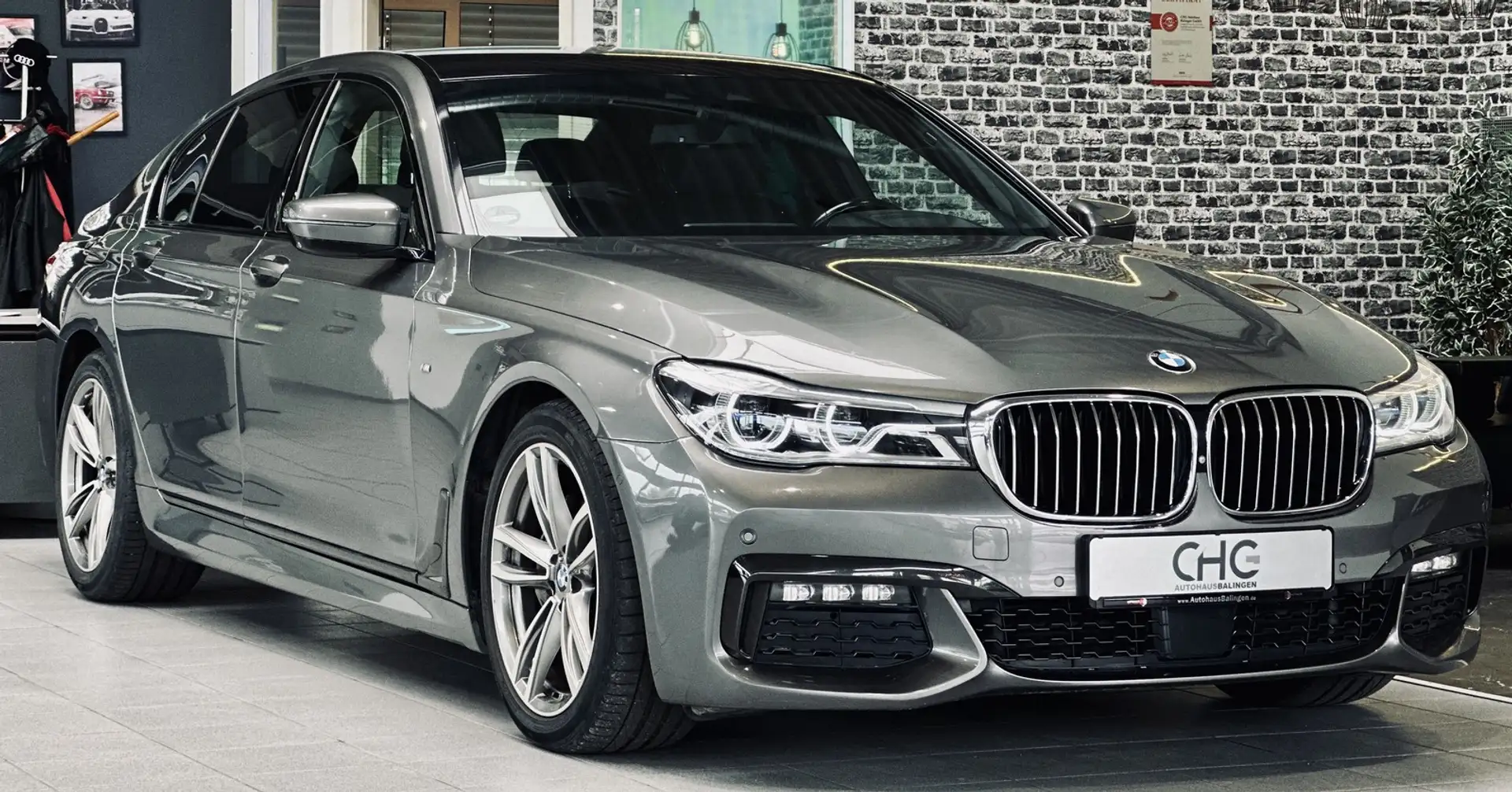 BMW 740 d xDrive M Paket |LED|Kamera|Assist.|Aktivlenkung| Grau - 1